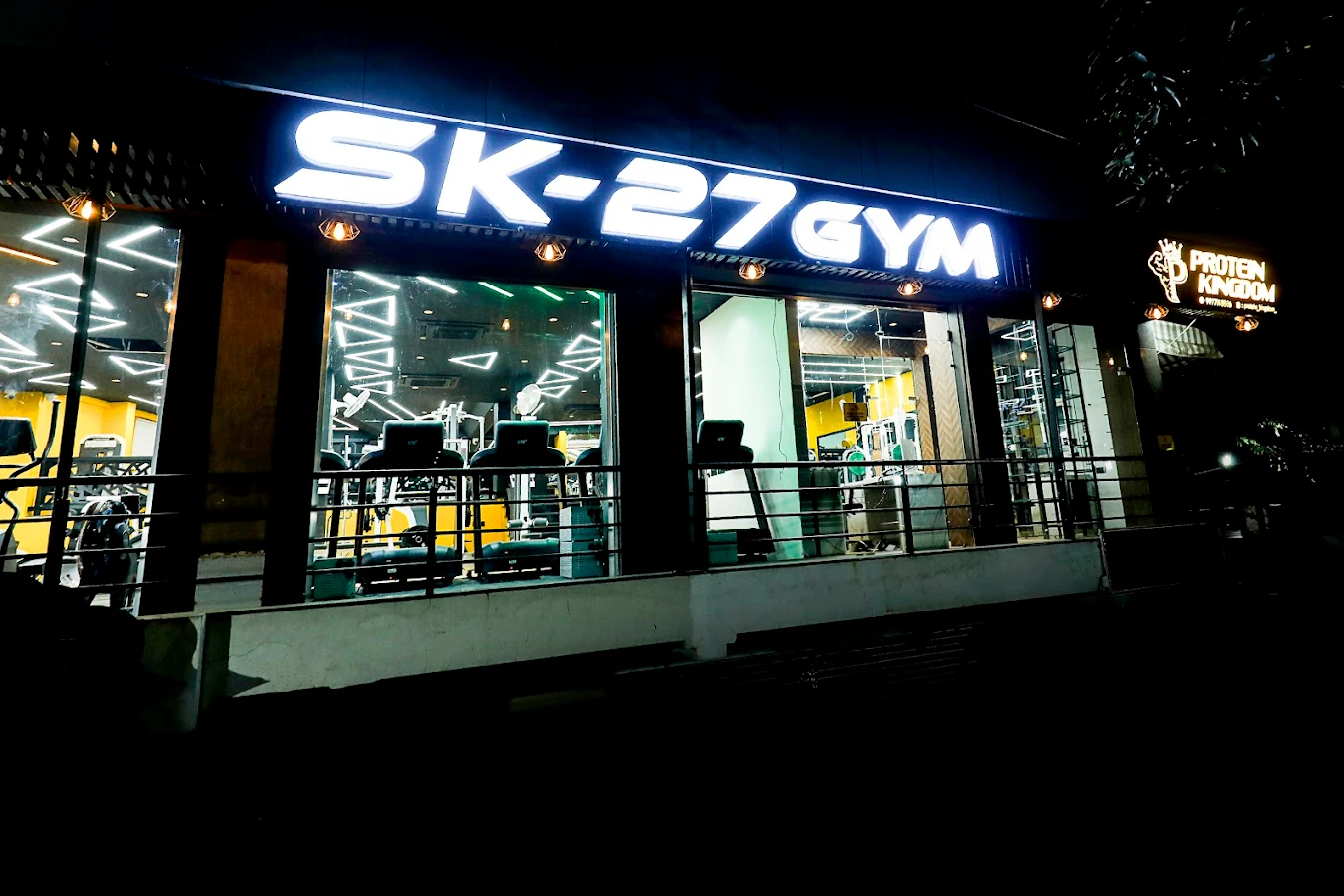 Olympic Weightlifting & Free Weight Zones